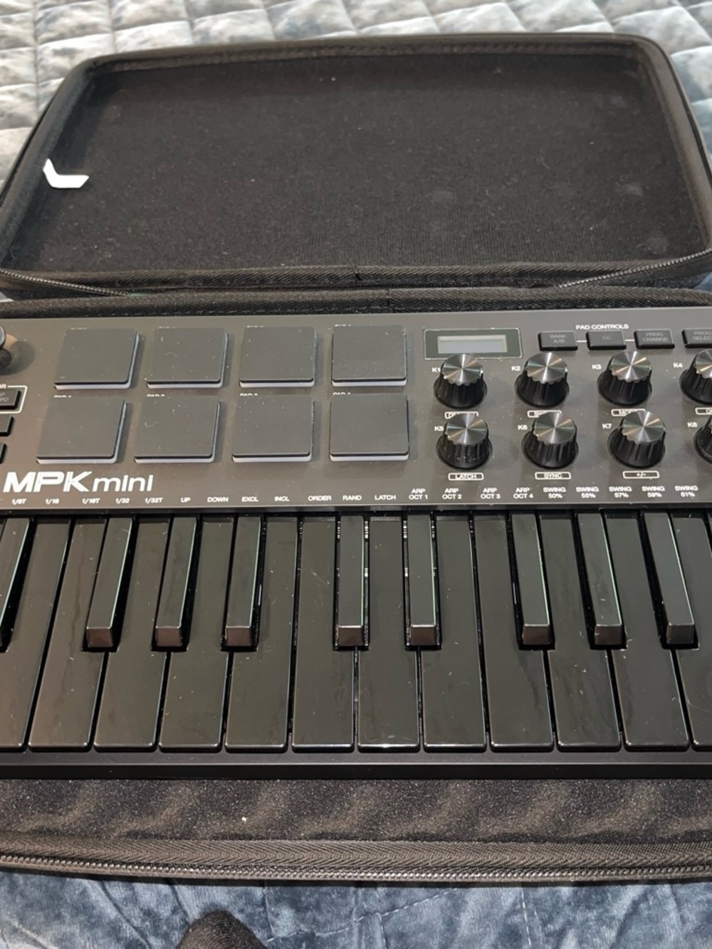 Mini 25-Key USB MIDI Controller — Black